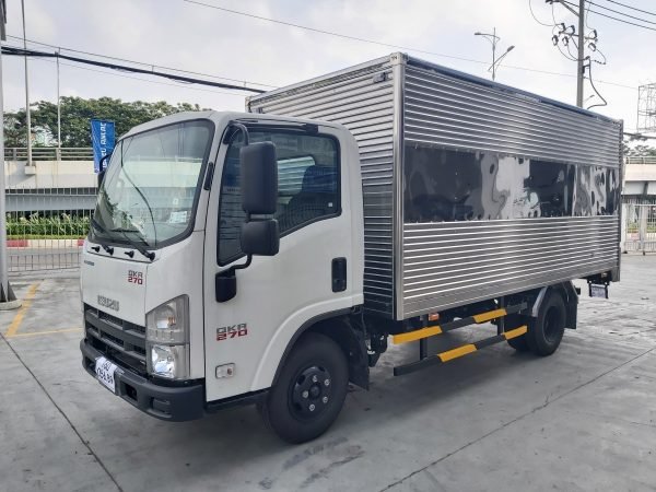 Xe tải Isuzu QKR270: Giá bán cụ thể và khuyến mãi lớn nhất hiện nay