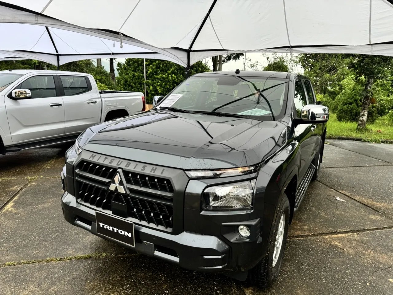 Chọn mua xe bán tải Mitsubishi giá tốt - Đa dạng mẫu mã phù hợp nhu cầu