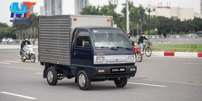 Đặt xe tải 5 tạ chở hàng Hà Nội dễ dàng phục vụ mọi nhu cầu của bạn