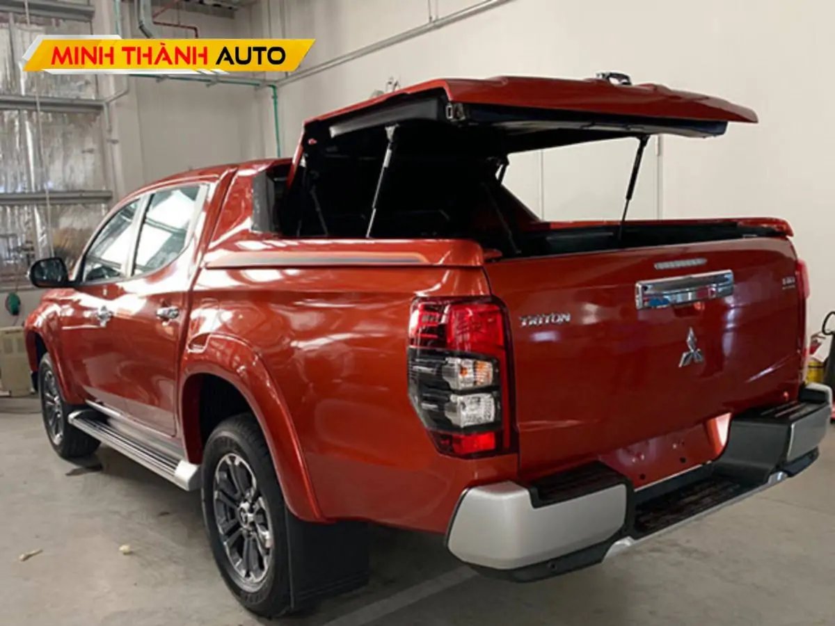 So sánh giá nắp thùng xe Triton cũ trên thị trường hiện nay có rẻ không